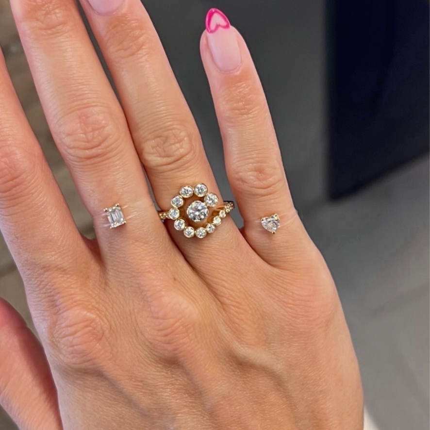 Float ring heart
